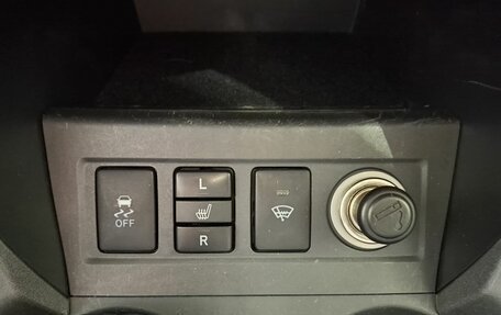 Toyota RAV4, 2011 год, 1 330 000 рублей, 16 фотография