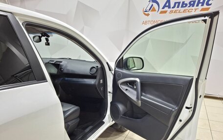 Toyota RAV4, 2011 год, 1 330 000 рублей, 31 фотография