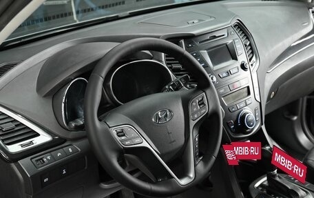 Hyundai Santa Fe III рестайлинг, 2015 год, 1 655 000 рублей, 10 фотография