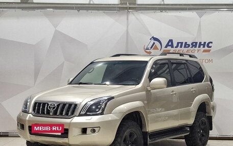 Toyota Land Cruiser Prado 120 рестайлинг, 2007 год, 1 700 000 рублей, 7 фотография