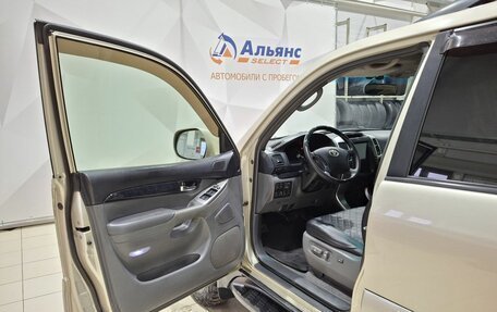 Toyota Land Cruiser Prado 120 рестайлинг, 2007 год, 1 700 000 рублей, 28 фотография