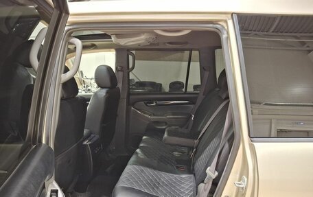 Toyota Land Cruiser Prado 120 рестайлинг, 2007 год, 1 700 000 рублей, 32 фотография