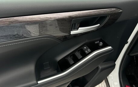 Toyota Highlander, 2025 год, 5 790 000 рублей, 8 фотография