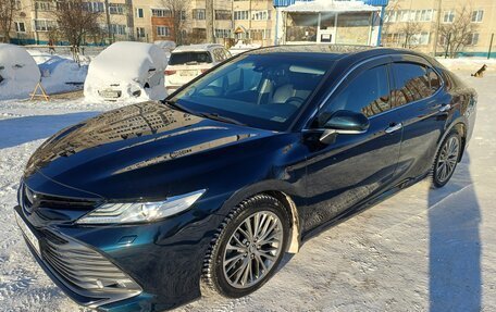 Toyota Camry, 2018 год, 2 867 000 рублей, 5 фотография