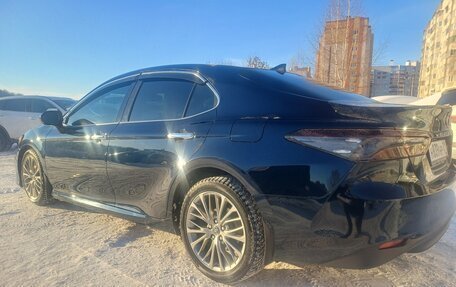 Toyota Camry, 2018 год, 2 867 000 рублей, 8 фотография