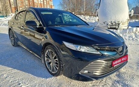 Toyota Camry, 2018 год, 2 867 000 рублей, 6 фотография
