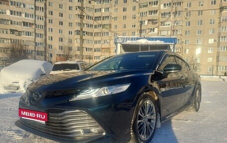 Toyota Camry, 2018 год, 2 867 000 рублей, 7 фотография