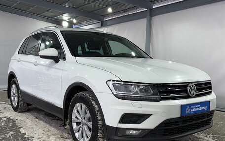 Volkswagen Tiguan I, 2018 год, 2 449 000 рублей, 7 фотография