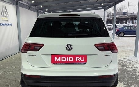Volkswagen Tiguan I, 2018 год, 2 449 000 рублей, 4 фотография