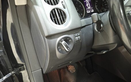 Volkswagen Tiguan I, 2011 год, 1 130 000 рублей, 34 фотография