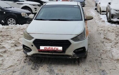 Hyundai Solaris II рестайлинг, 2018 год, 690 000 рублей, 1 фотография