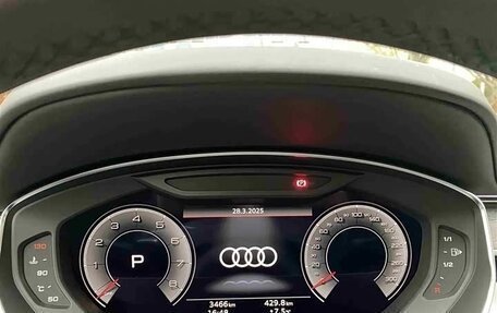 Audi A8, 2023 год, 13 980 000 рублей, 11 фотография