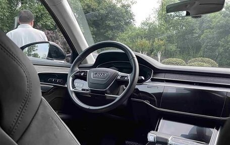 Audi A8, 2023 год, 13 980 000 рублей, 25 фотография