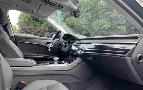 Audi A8, 2023 год, 13 980 000 рублей, 22 фотография