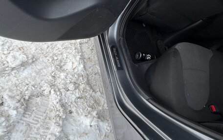 Hyundai Solaris II рестайлинг, 2011 год, 750 000 рублей, 17 фотография