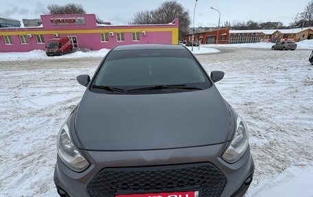 Hyundai Solaris II рестайлинг, 2011 год, 750 000 рублей, 7 фотография