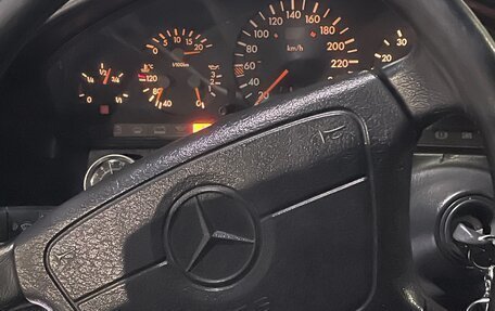 Mercedes-Benz S-Класс, 1993 год, 590 000 рублей, 6 фотография