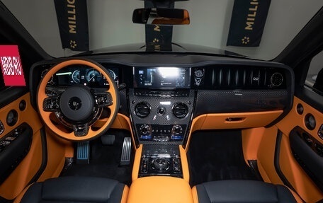 Rolls-Royce Cullinan, 2025 год, 69 500 000 рублей, 38 фотография