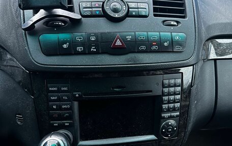 Mercedes-Benz Viano, 2013 год, 2 430 000 рублей, 16 фотография