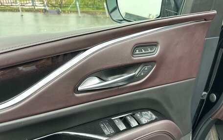 Cadillac Escalade V, 2022 год, 12 000 000 рублей, 11 фотография