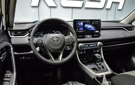 Toyota RAV4, 2025 год, 4 350 000 рублей, 6 фотография