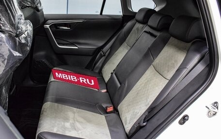 Toyota RAV4, 2025 год, 4 350 000 рублей, 9 фотография