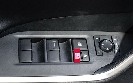 Toyota RAV4, 2025 год, 4 350 000 рублей, 17 фотография