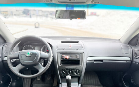 Skoda Octavia, 2011 год, 550 000 рублей, 8 фотография