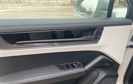 Porsche Cayenne III, 2025 год, 18 900 000 рублей, 8 фотография