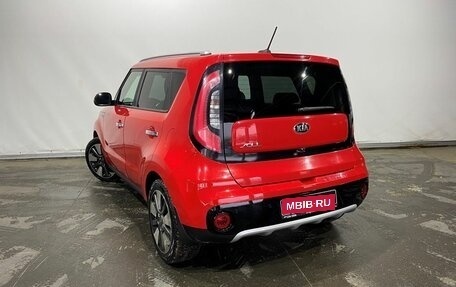 KIA Soul II рестайлинг, 2018 год, 1 370 000 рублей, 7 фотография