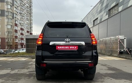 Toyota Land Cruiser Prado 150 рестайлинг 2, 2018 год, 5 680 000 рублей, 7 фотография