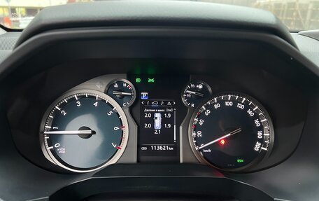 Toyota Land Cruiser Prado 150 рестайлинг 2, 2018 год, 5 680 000 рублей, 28 фотография