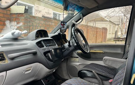 Mitsubishi Delica IV, 1994 год, 660 000 рублей, 6 фотография