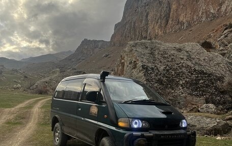 Mitsubishi Delica IV, 1994 год, 660 000 рублей, 11 фотография
