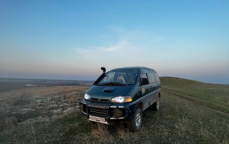 Mitsubishi Delica IV, 1994 год, 660 000 рублей, 14 фотография