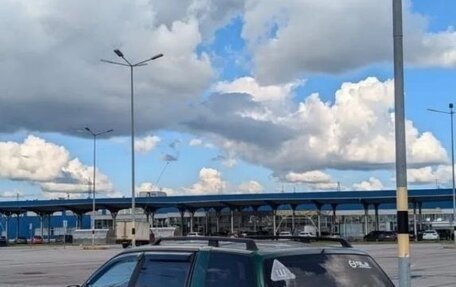 Mitsubishi Space Wagon III, 1996 год, 130 000 рублей, 3 фотография