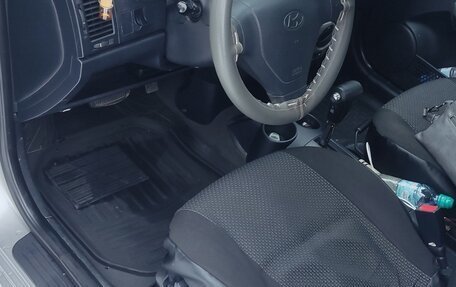 Hyundai Getz I рестайлинг, 2004 год, 500 000 рублей, 8 фотография