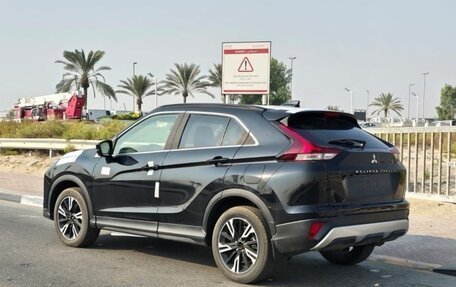 Mitsubishi Eclipse Cross, 2022 год, 2 800 000 рублей, 3 фотография