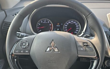 Mitsubishi Eclipse Cross, 2022 год, 2 800 000 рублей, 6 фотография