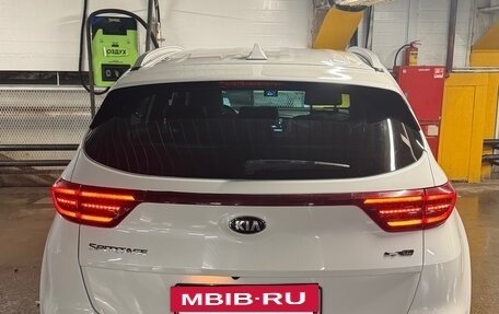 KIA Sportage IV рестайлинг, 2020 год, 2 450 000 рублей, 5 фотография