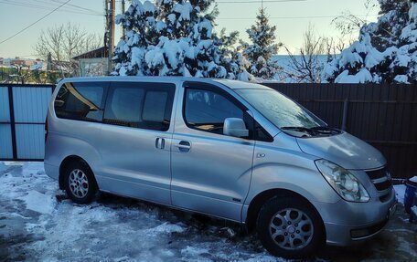 Hyundai Grand Starex Grand Starex I рестайлинг 2, 2008 год, 1 450 000 рублей, 3 фотография