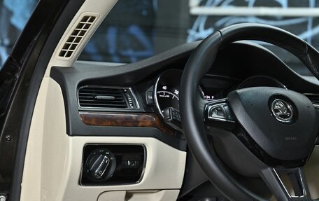 Skoda Superb III рестайлинг, 2014 год, 1 055 000 рублей, 9 фотография