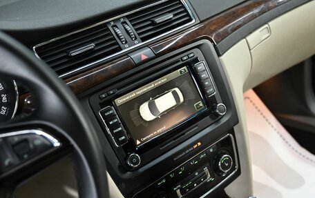 Skoda Superb III рестайлинг, 2014 год, 1 055 000 рублей, 10 фотография