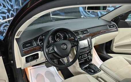 Skoda Superb III рестайлинг, 2014 год, 1 055 000 рублей, 8 фотография