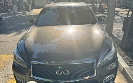 Infiniti Q70 I, 2015 год, 2 300 000 рублей, 1 фотография