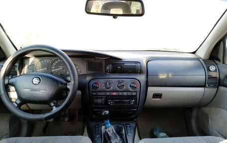 Opel Omega B, 1997 год, 300 000 рублей, 7 фотография