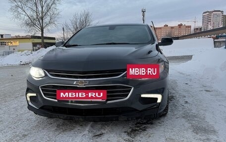 Chevrolet Malibu IX, 2016 год, 1 850 000 рублей, 2 фотография