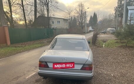 Mercedes-Benz W124, 1990 год, 350 000 рублей, 31 фотография