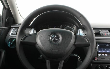 Skoda Rapid I, 2017 год, 989 000 рублей, 10 фотография