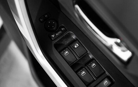 Daihatsu Rocky, 2021 год, 1 800 000 рублей, 19 фотография